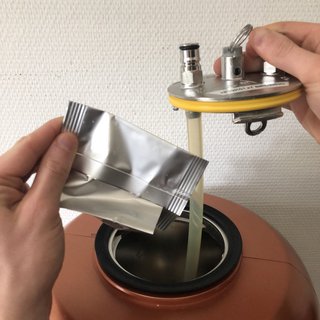 New dry hop procedure